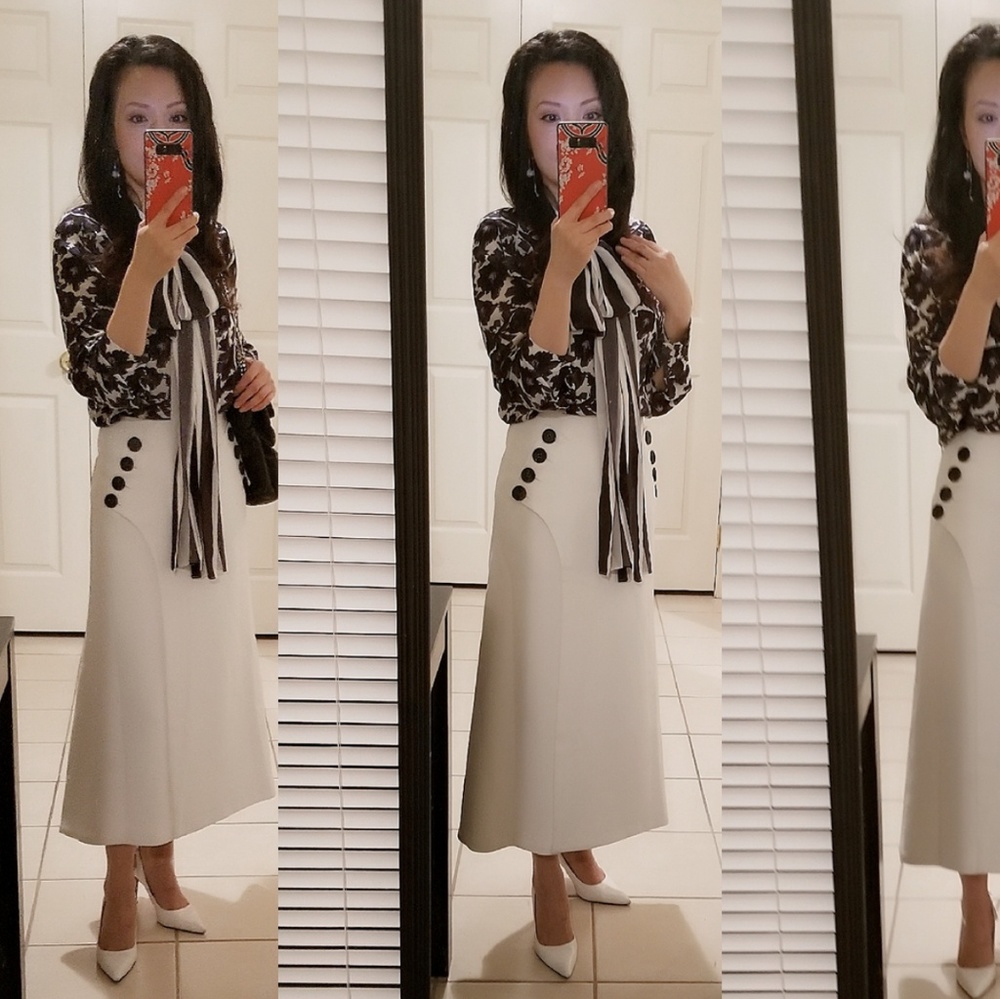 Blouse & skirt